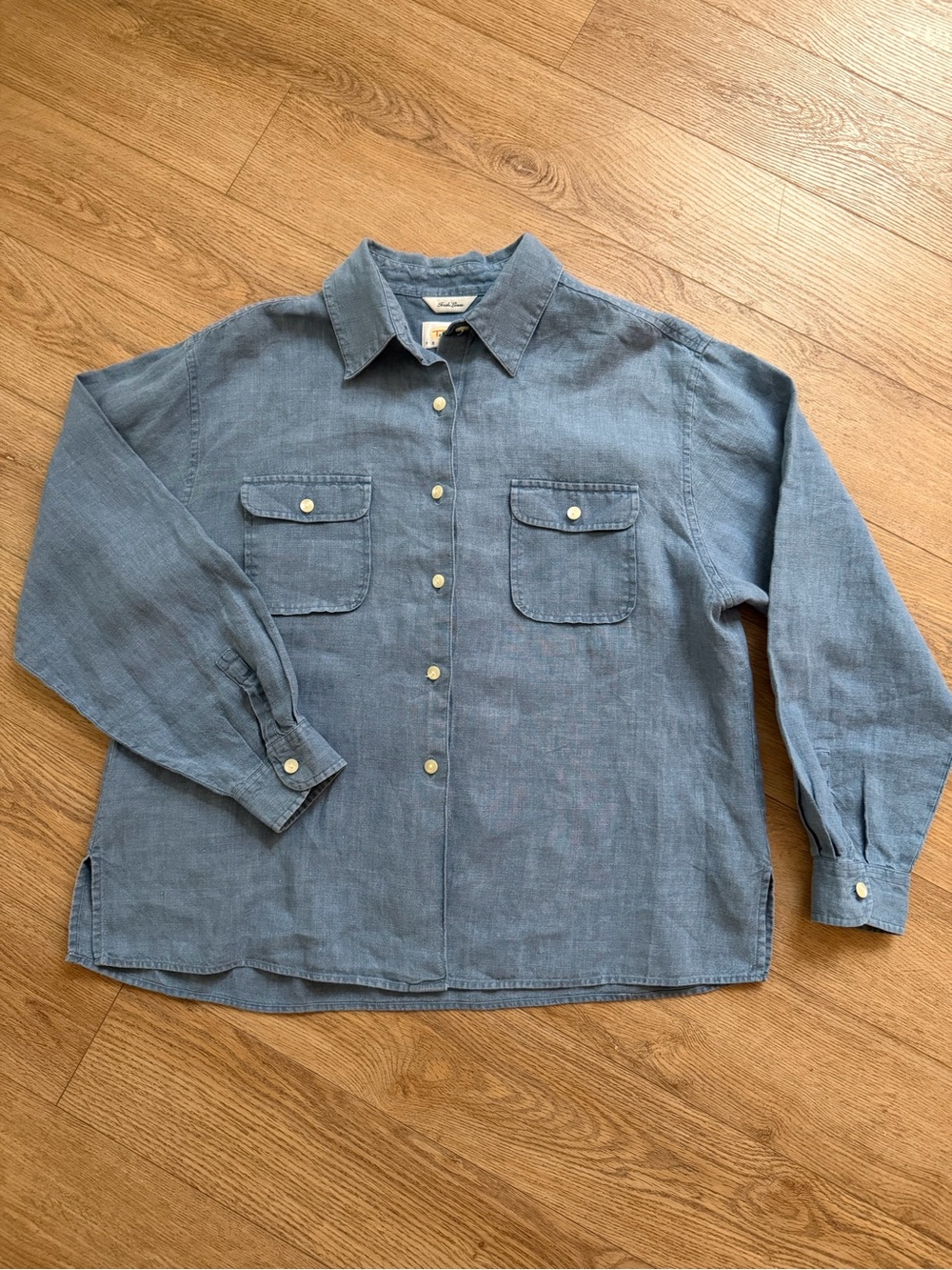 Vintage Talbots Pure Irish Linen Shirt 14P Blue Utility Pocket Button Down Top